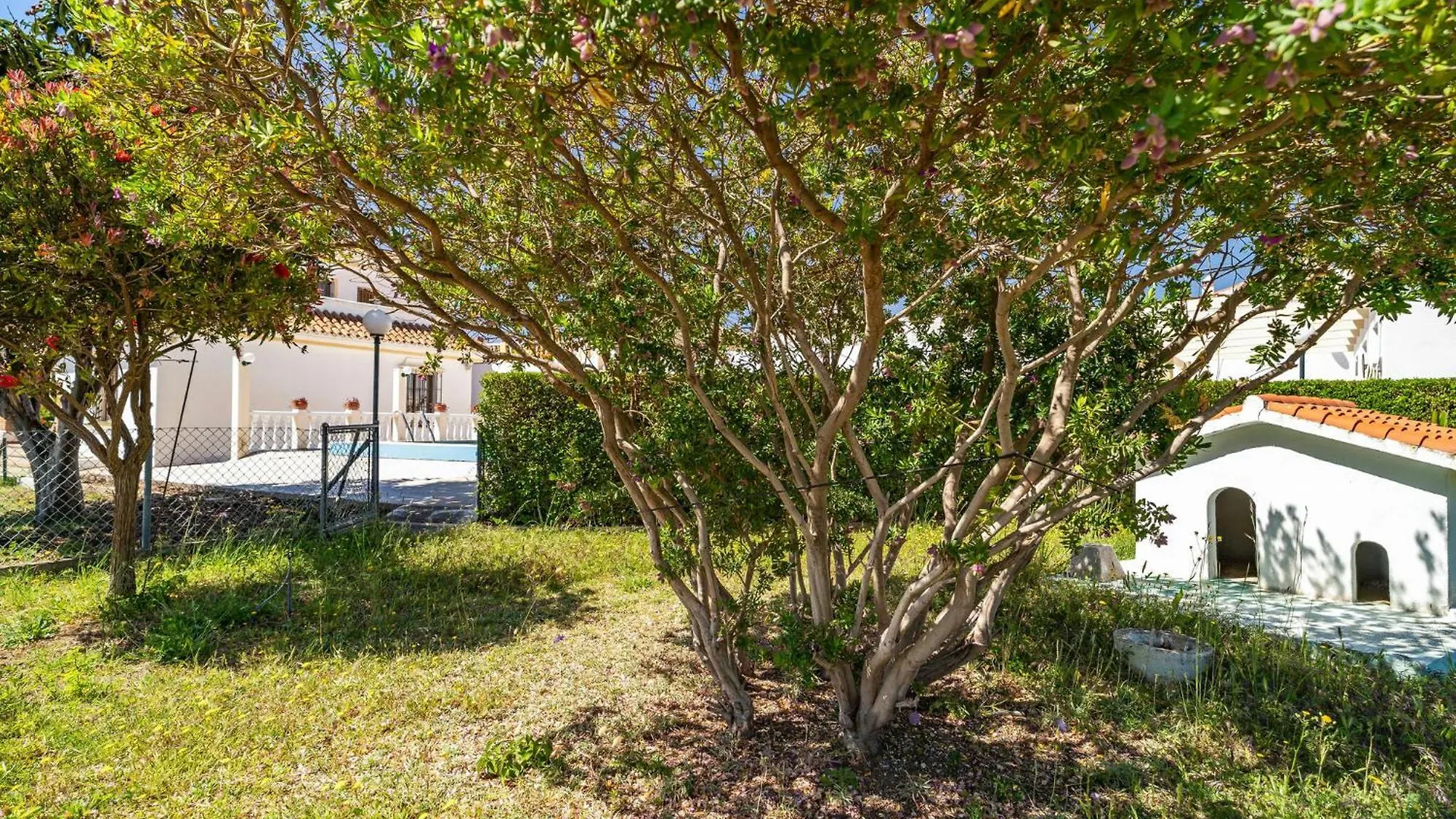 Gorgeous Home In Estepona With Wifi 0*,